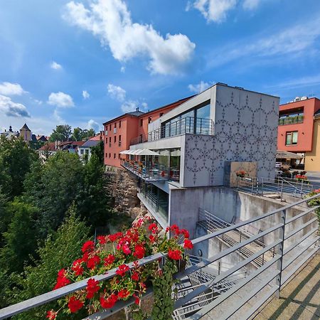 Hotel Rajska Zahrada Nové Město nad Metují Exterior foto